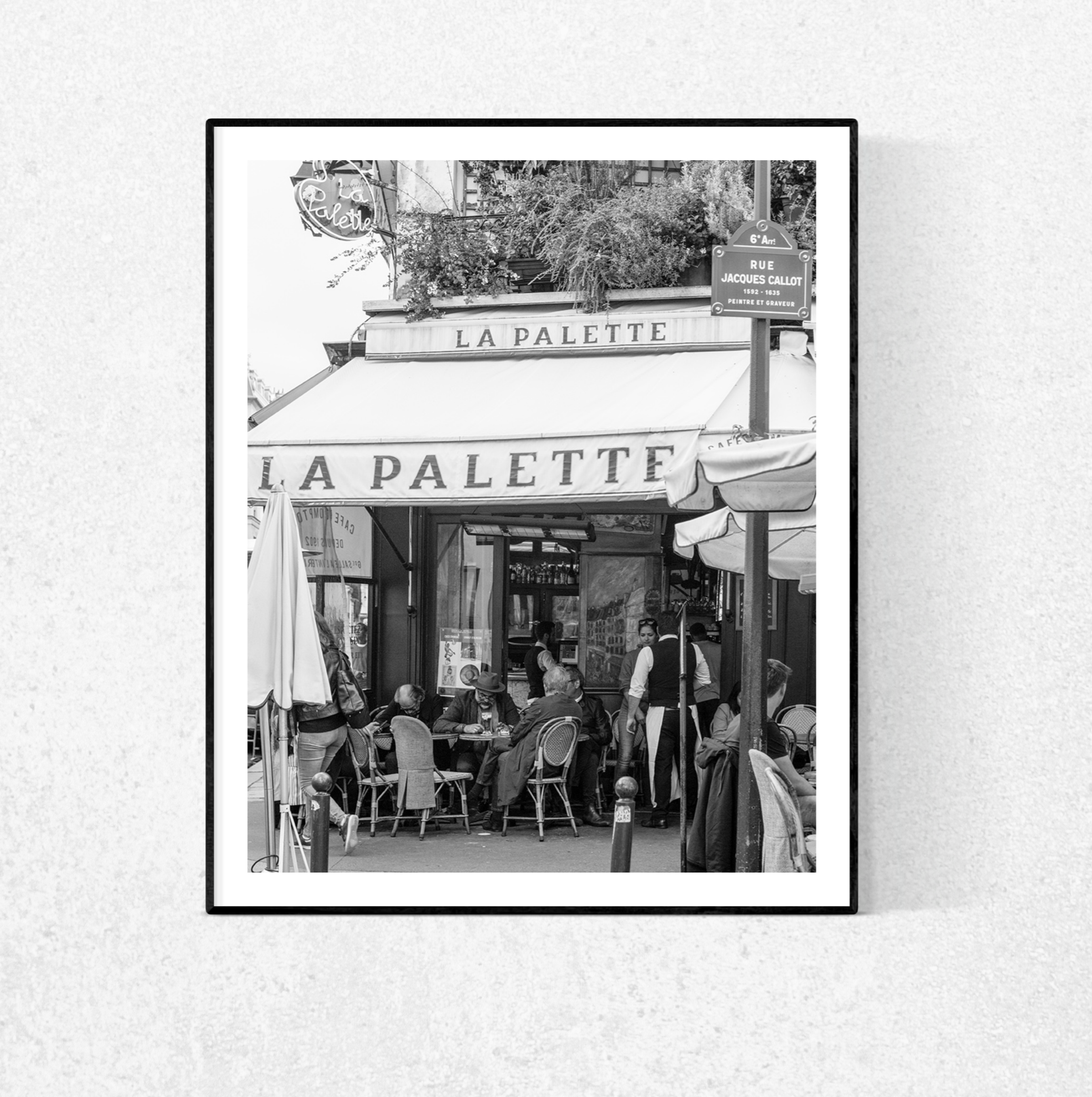 Parisian Café La Palette - Every Day Paris