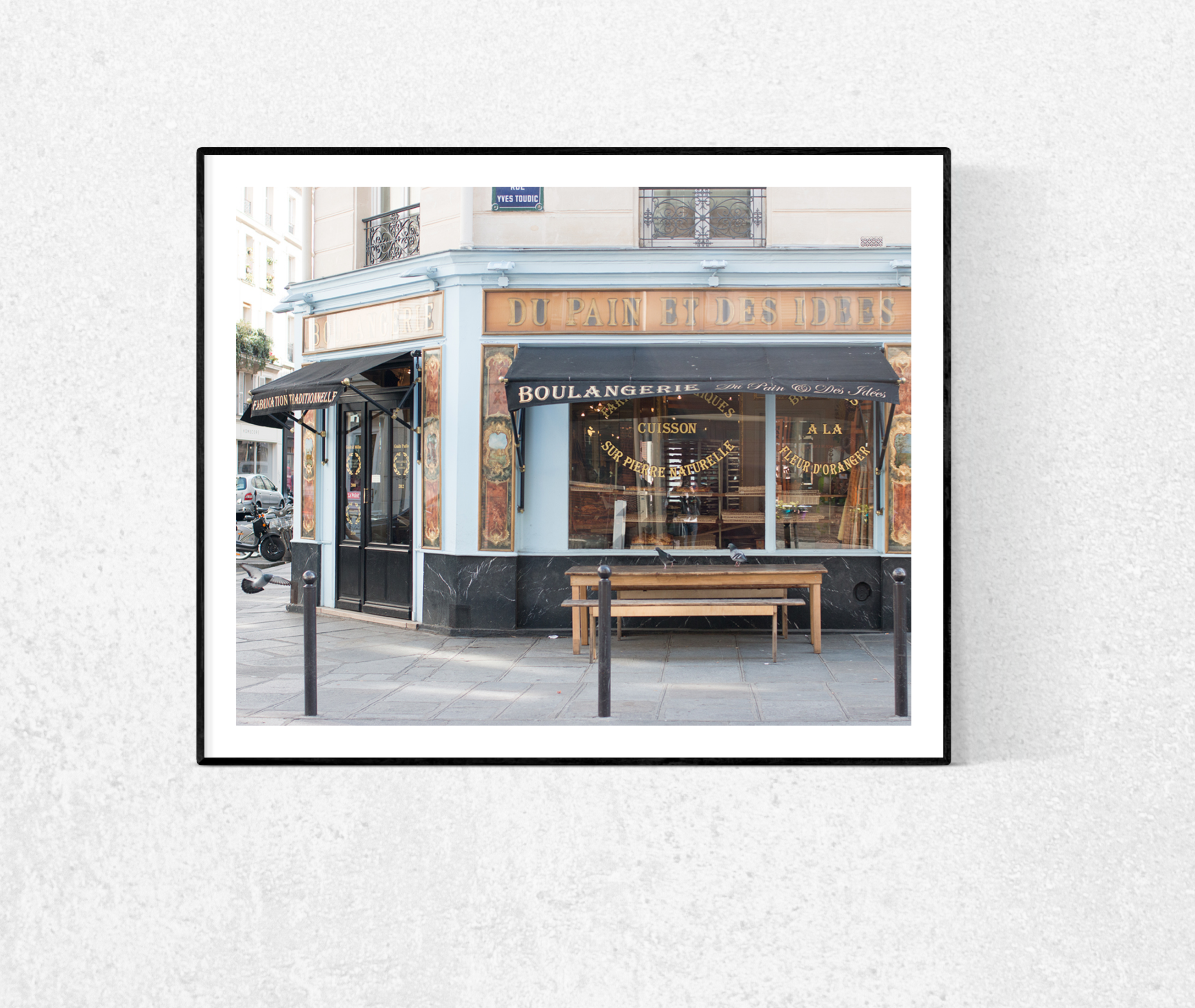 Parisian Boulangerie Du pain et Des Idées - Every Day Paris