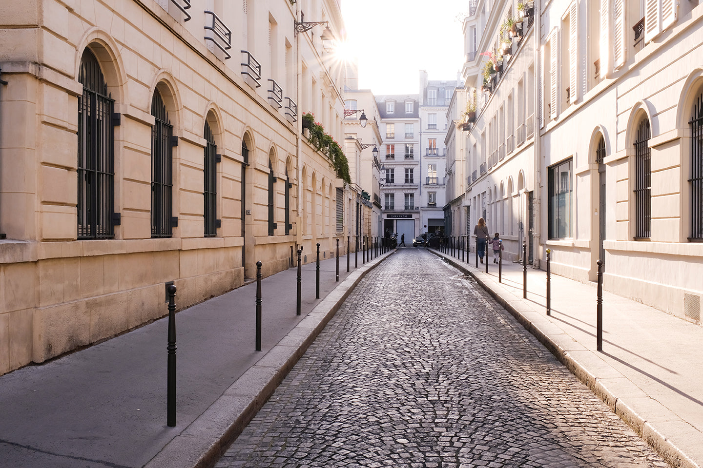 Right Bank Morning Light - Every Day Paris