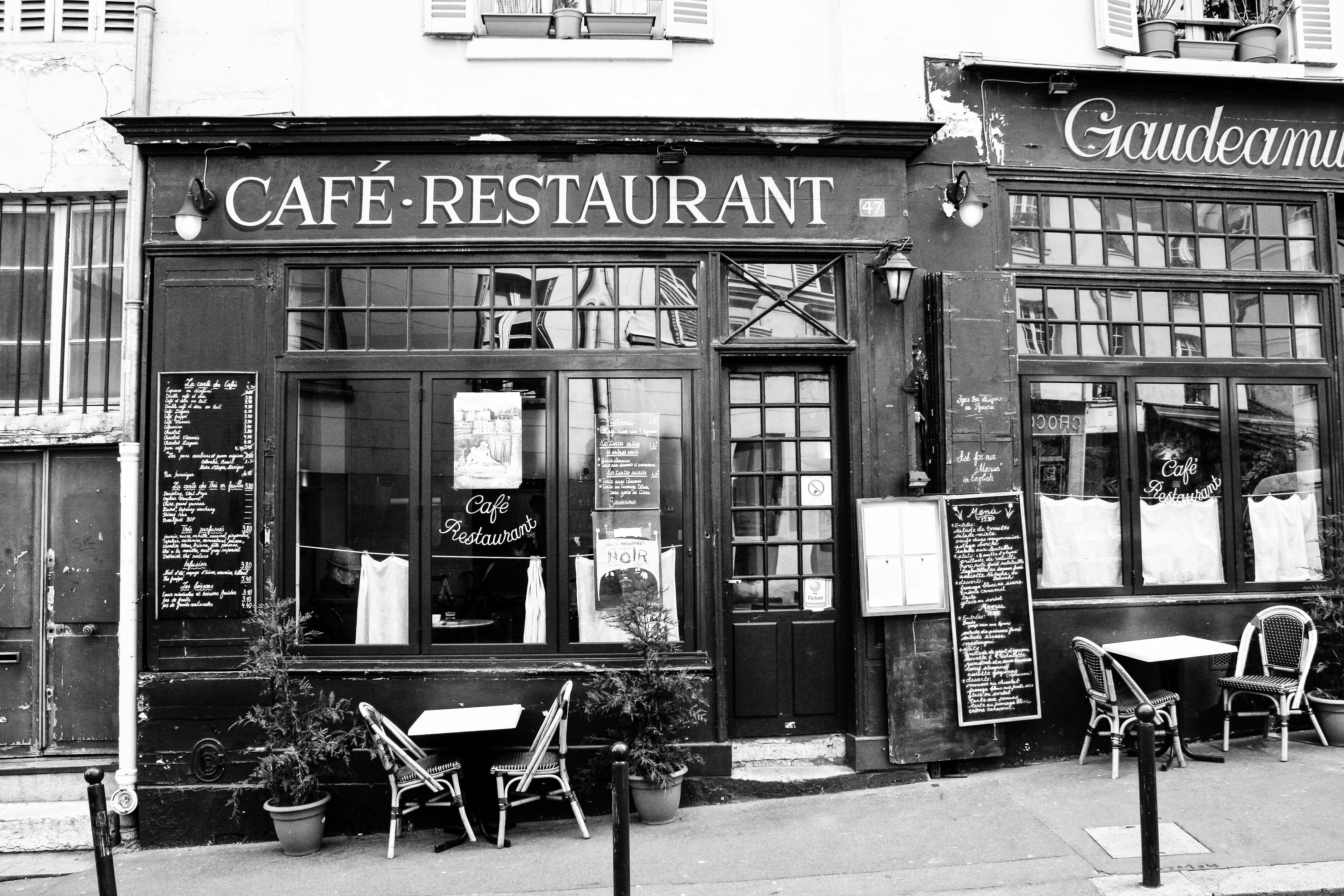 Parisian Café in the Latin Quarter - Every Day Paris