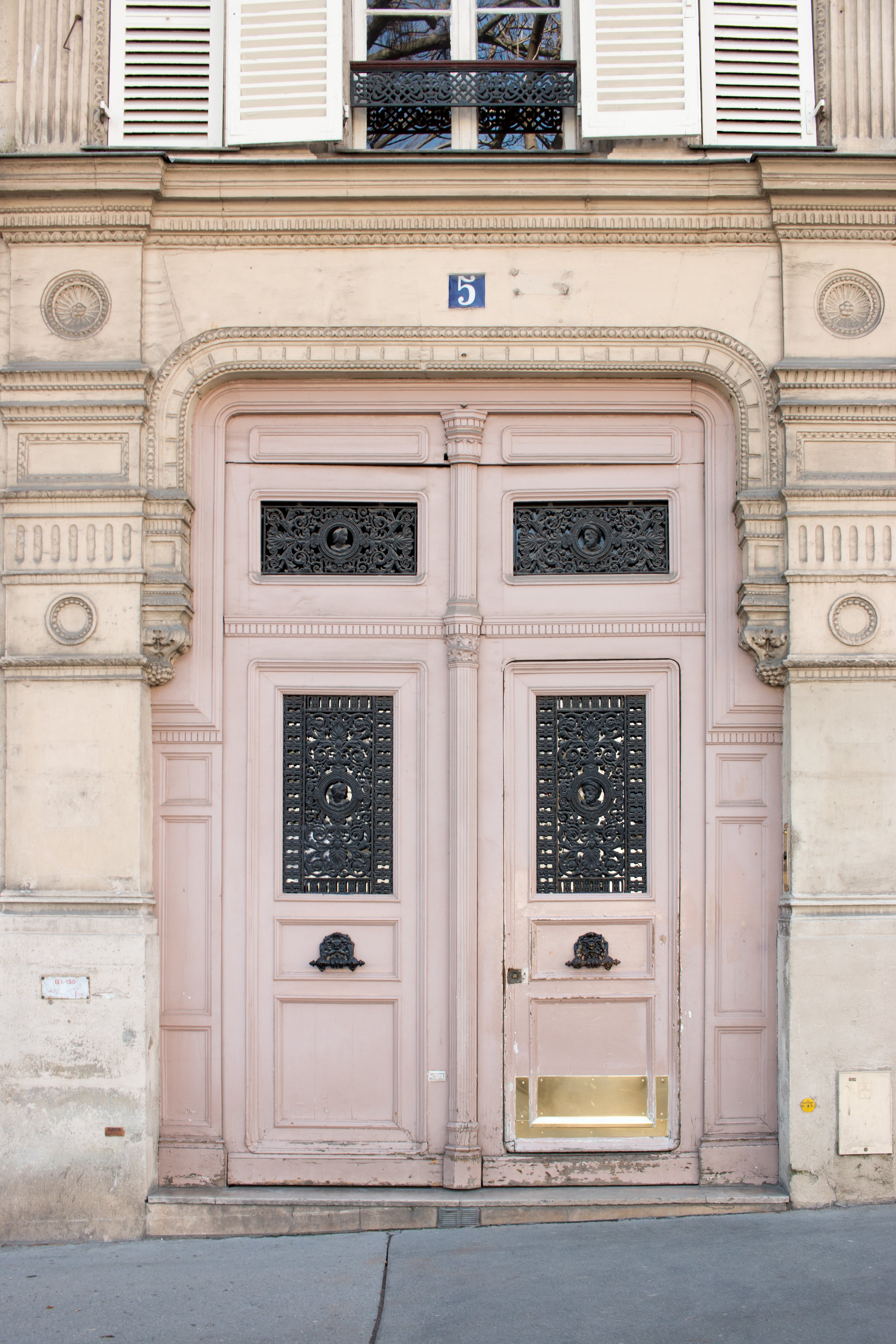 Pink Door in Paris - Every Day Paris