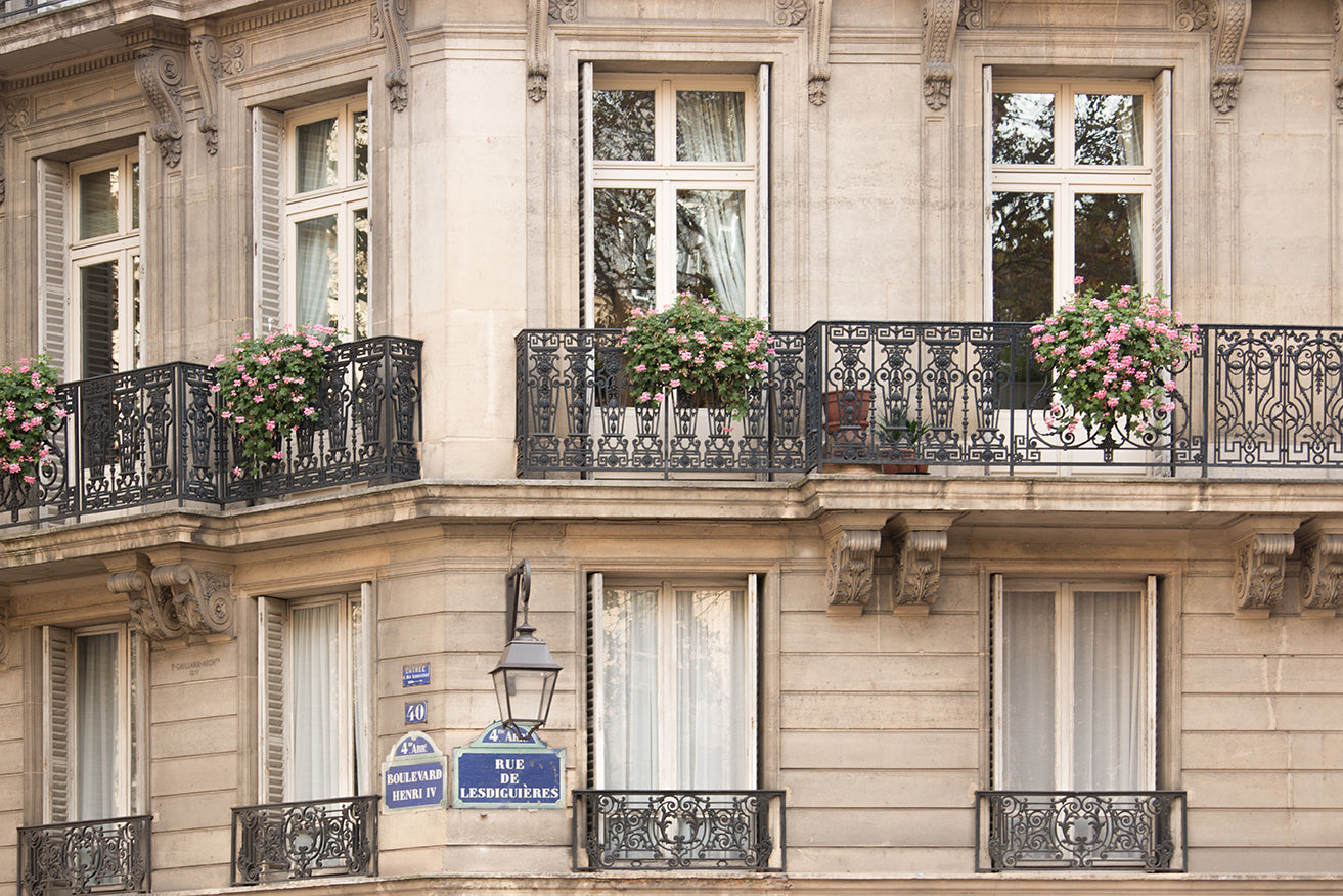 Paris Apartments on The Right Bank - Every Day Paris