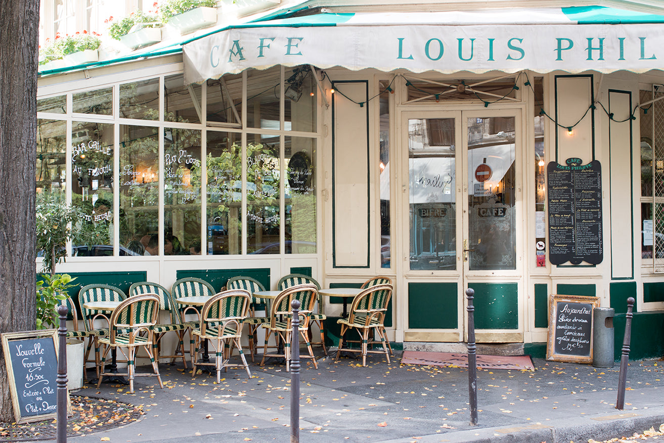 Café Louis Philippe in the Fall - Every Day Paris