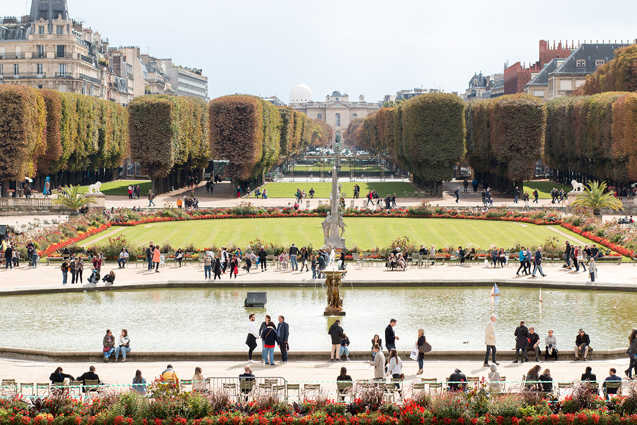 Fall Afternoon in Luxembourg Gardens - Every Day Paris