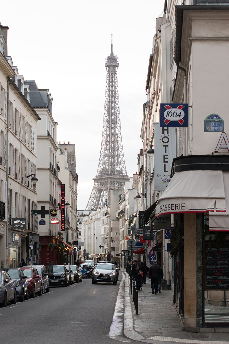 Eiffel Tower View on Rue Saint Dominique - Every Day Paris