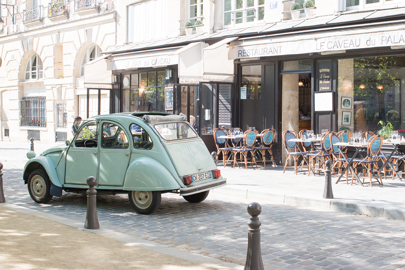 Green Citron in Place Dauphine - Every Day Paris