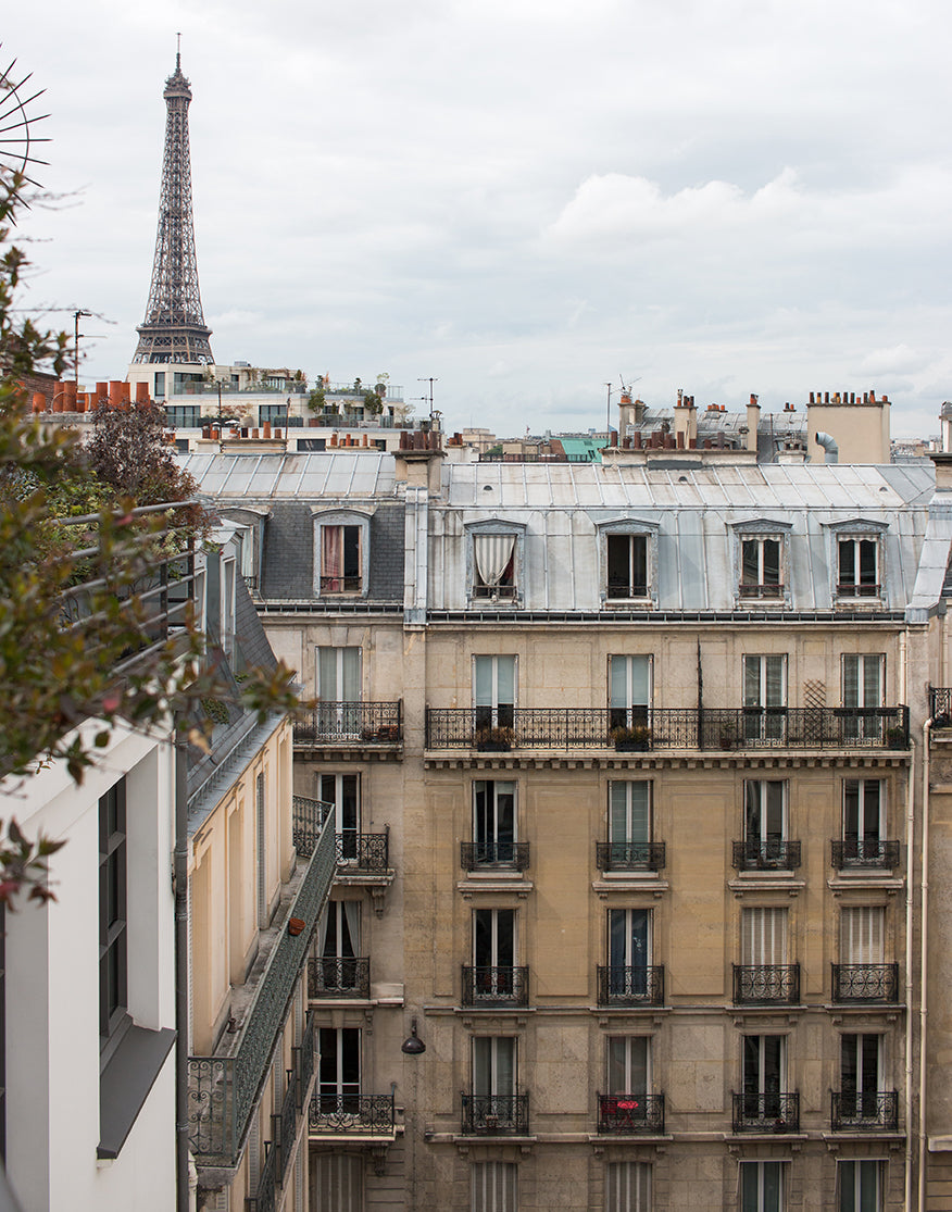 Eiffel Tower with Rooftop Views - Every Day Paris