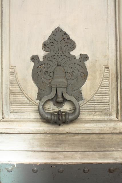 Grey Door in Paris - Every Day Paris