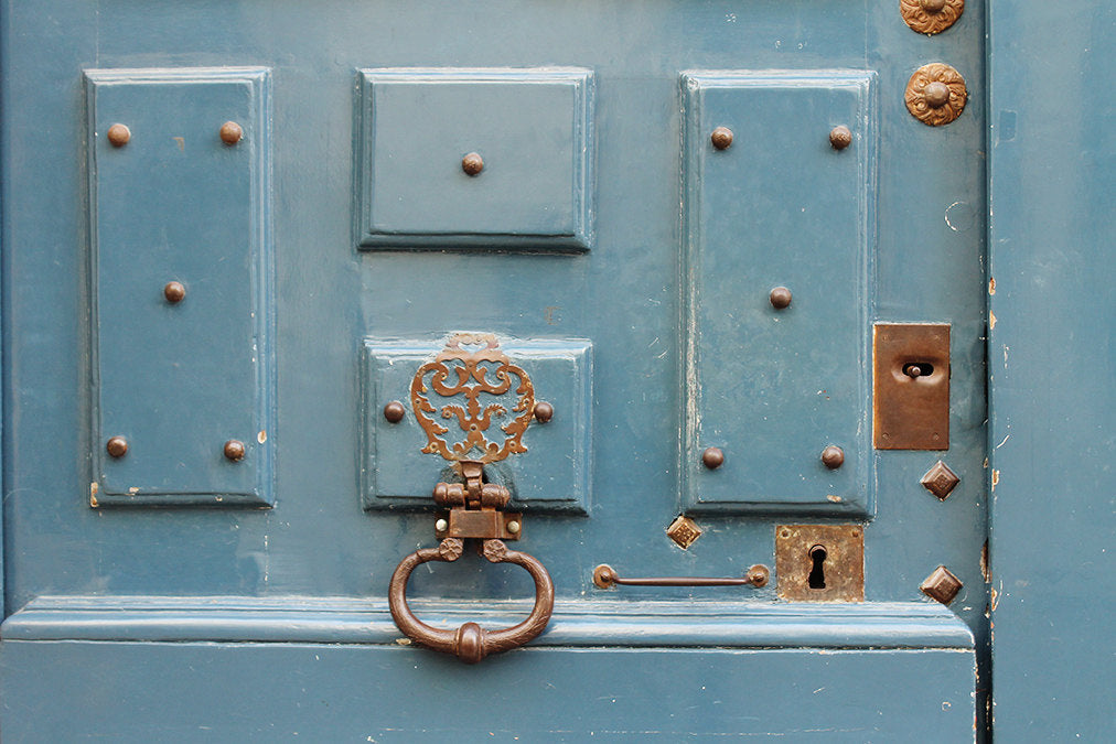 Robins Egg Blue Doors in Paris - Every Day Paris