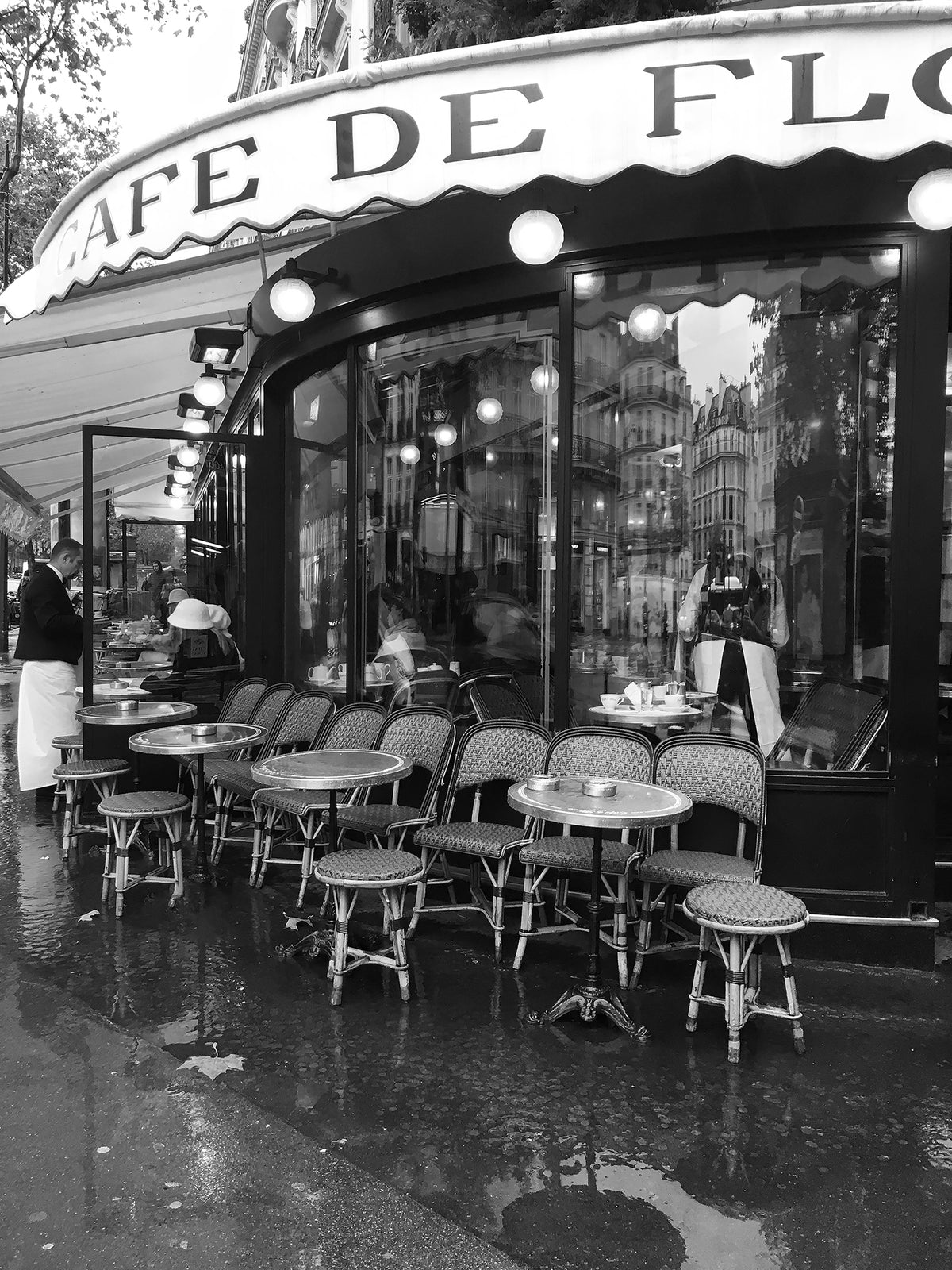 Black and White Café de Flore Paris