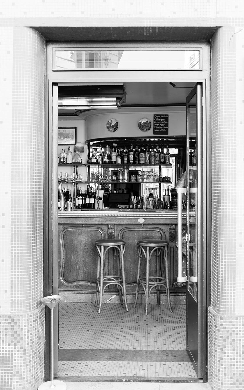 Black and White Paris Café on the Right Bank