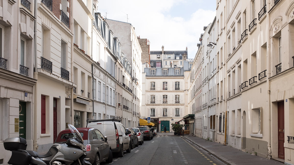 Left Bank Paris Street Scene - Every Day Paris 