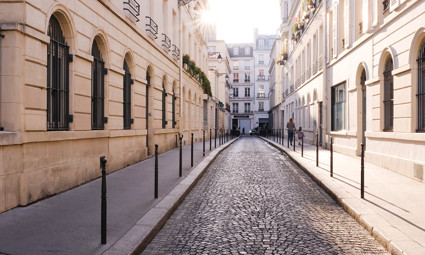 Right Bank Morning Light - Every Day Paris 
