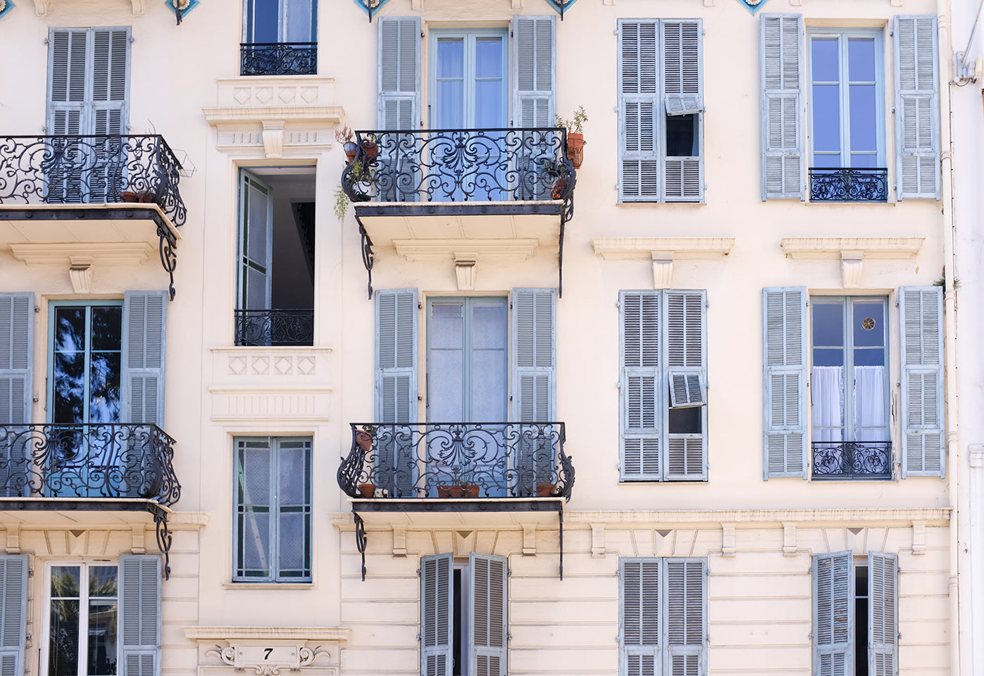 Nice Windows Communal Building Windows in Nice France – Everyday Parisian