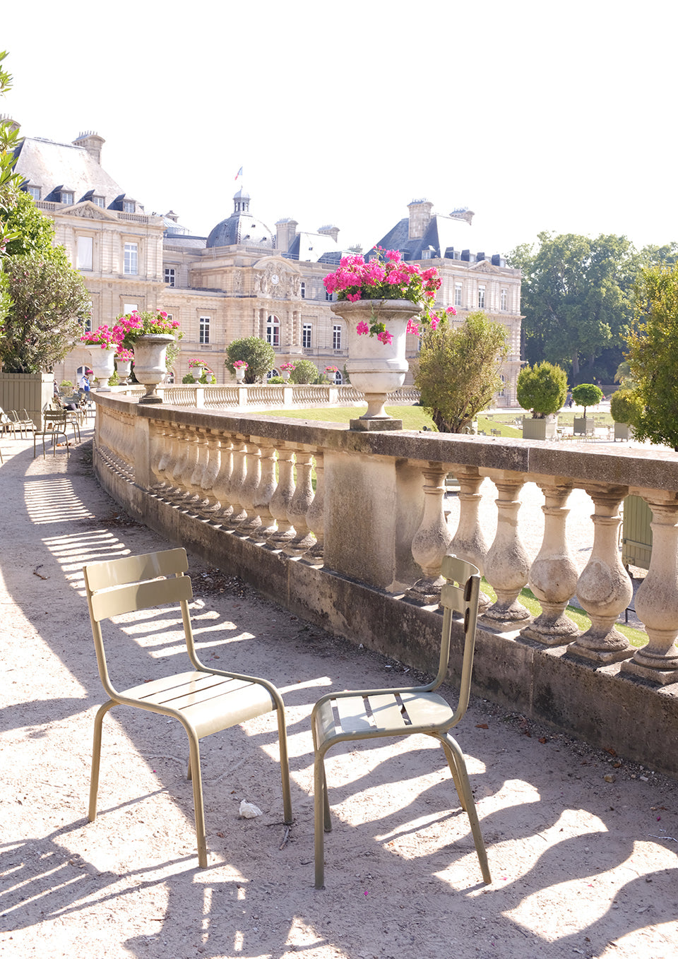 Summer in Luxembourg Gardens - Every Day Paris 