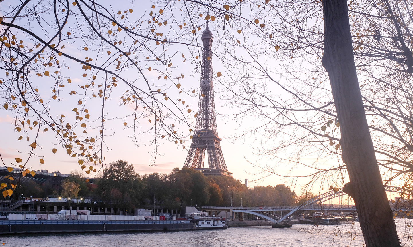 Eiffel Tower Sunset on the Seine - Every Day Paris 
