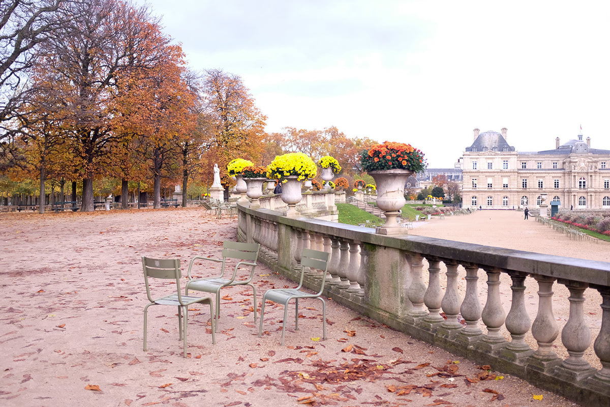 Fall Morning Walk in Luxembourg Gardens - Every Day Paris 