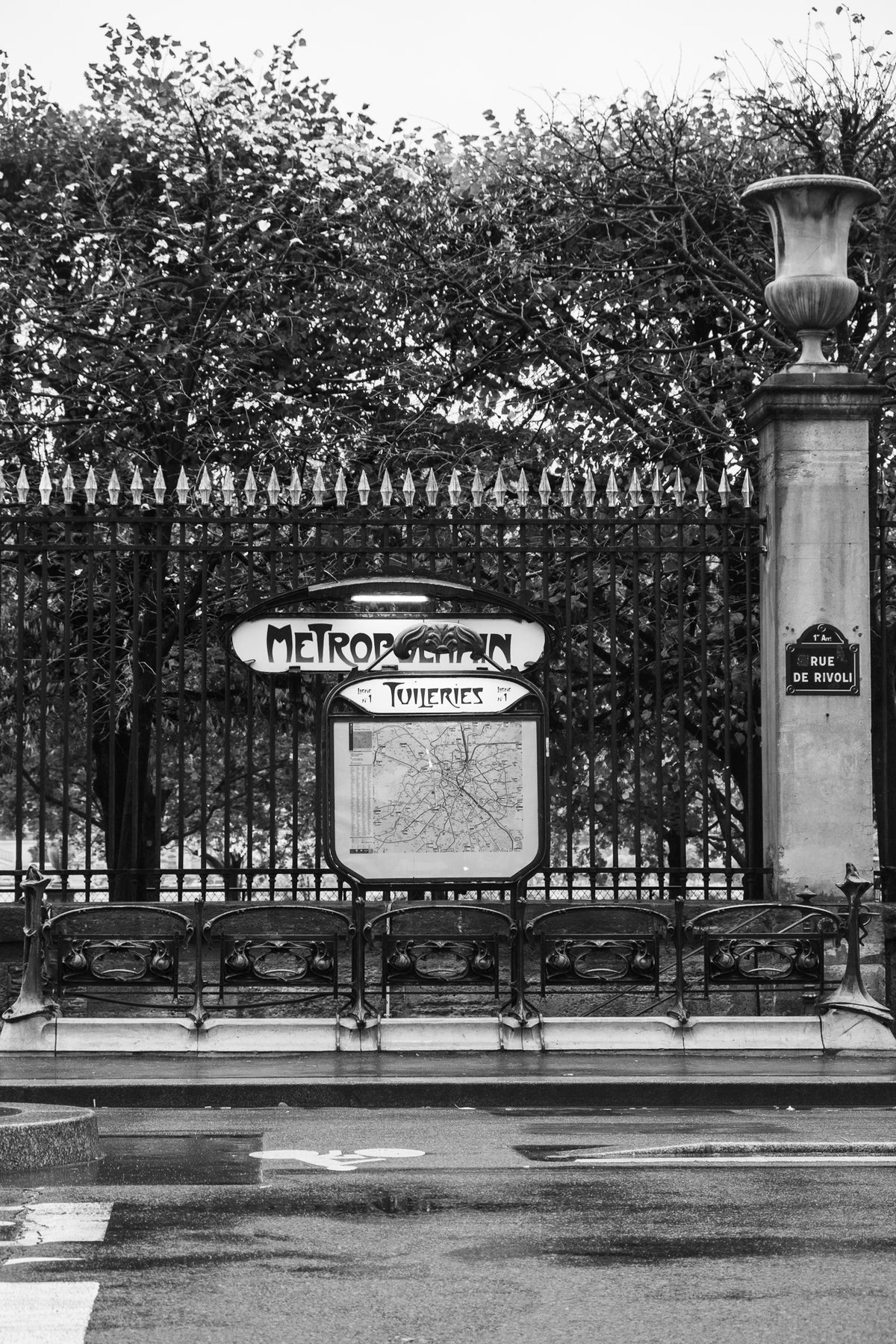 Tuileries Metro Stop Black and White