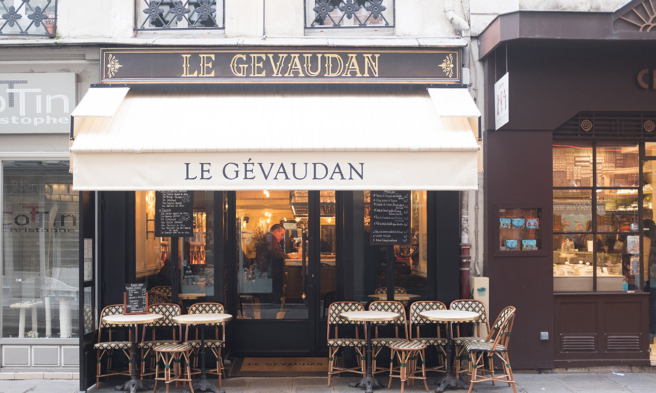 Morning at Left Bank Paris Café - Every Day Paris 