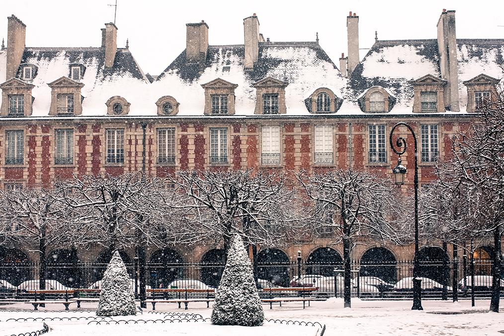 Place des Vosges in the Snow