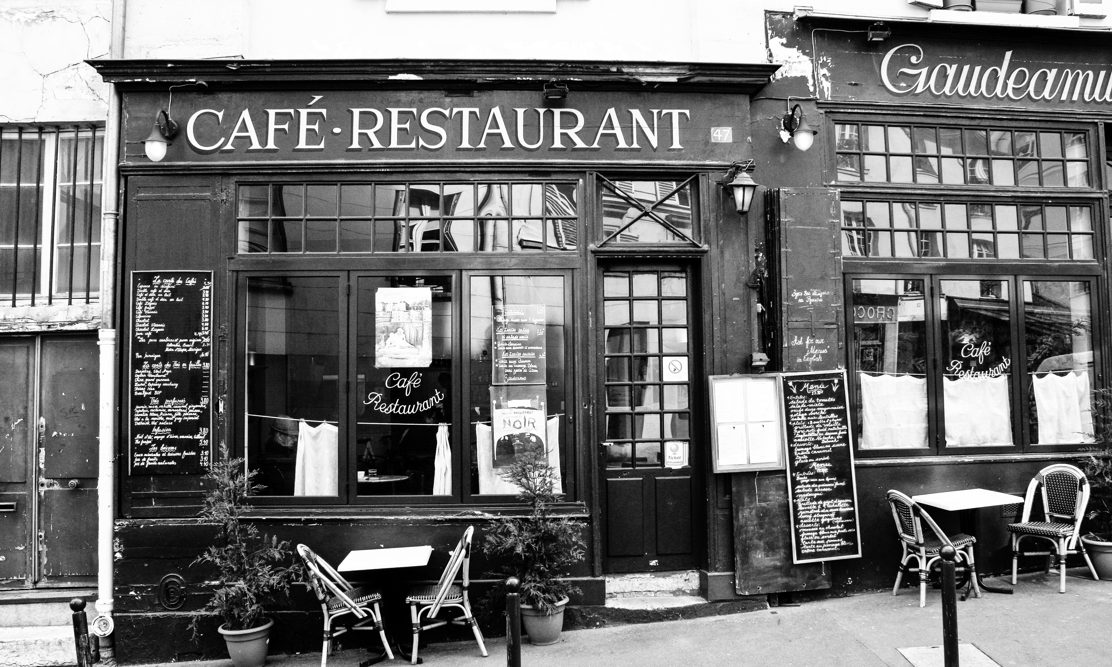 Parisian Café in the Latin Quarter - Every Day Paris 