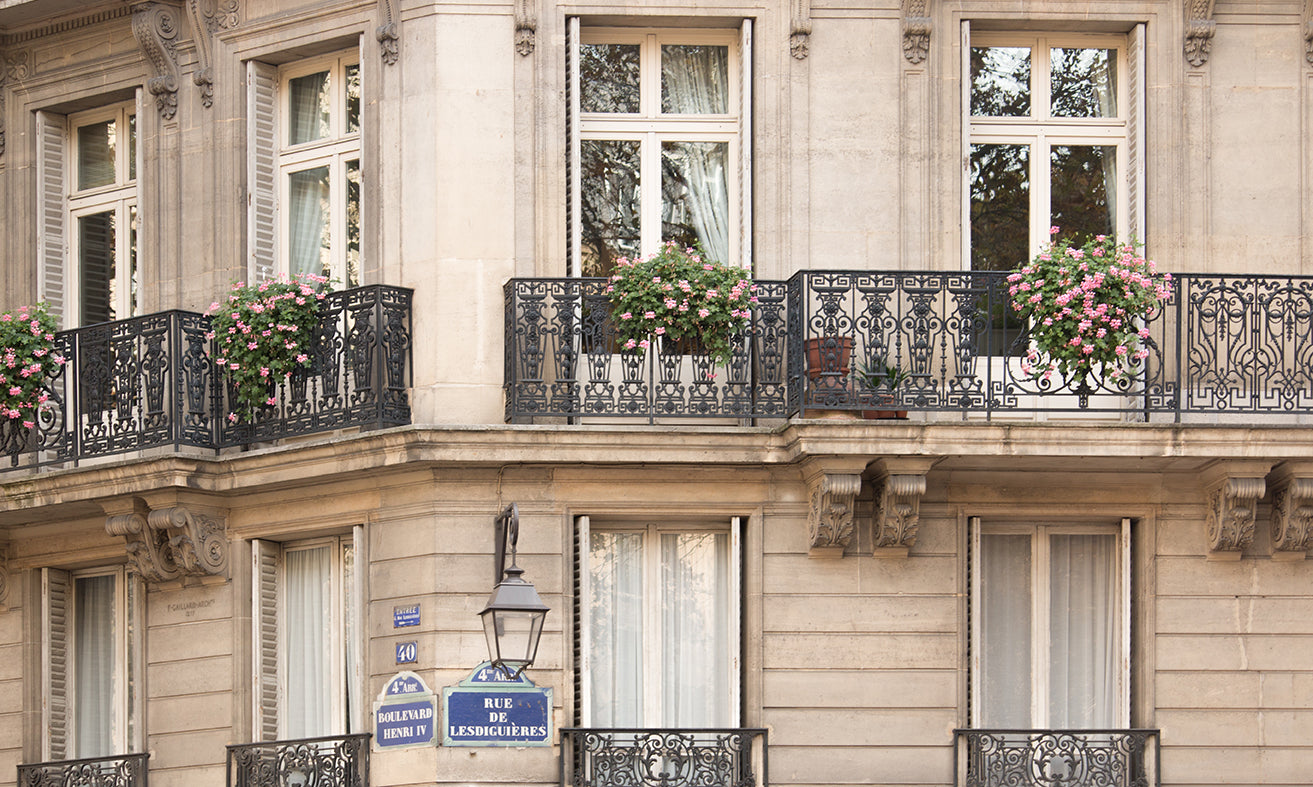 Paris Apartments on The Right Bank - Every Day Paris 