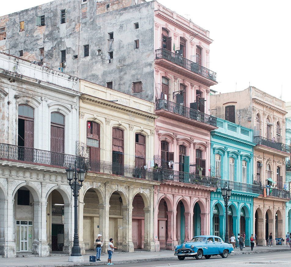 On the Streets of Havana Cuba - Every Day Paris 