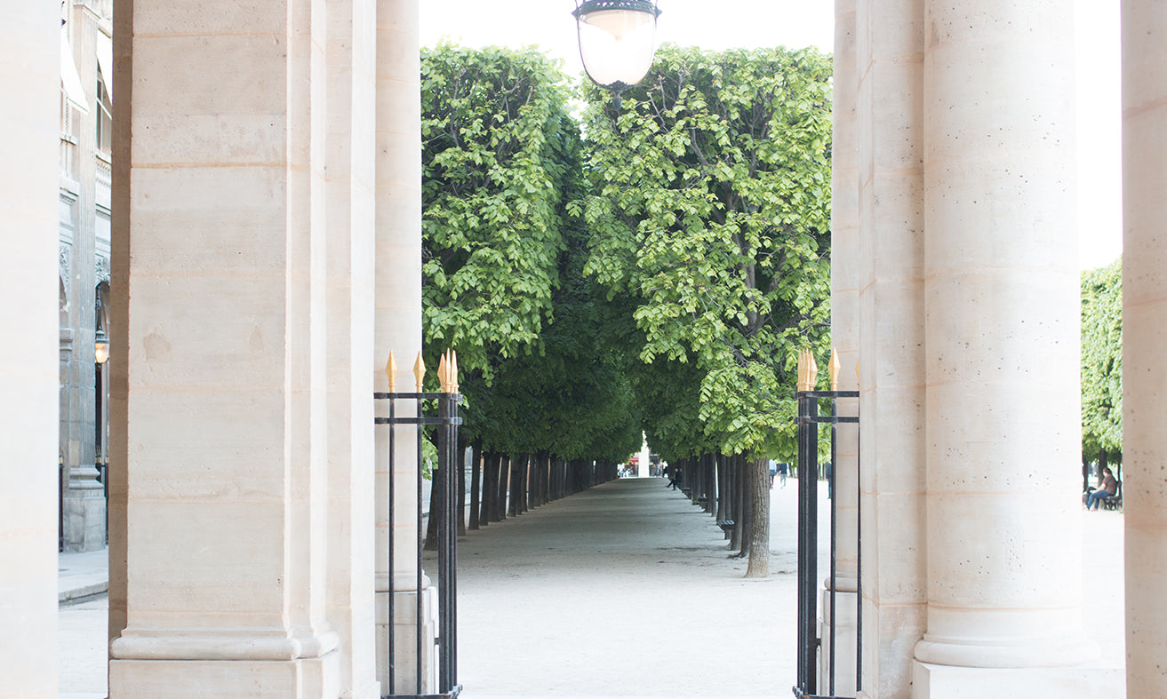 Fall Walk Through Palais Royal - Every Day Paris 