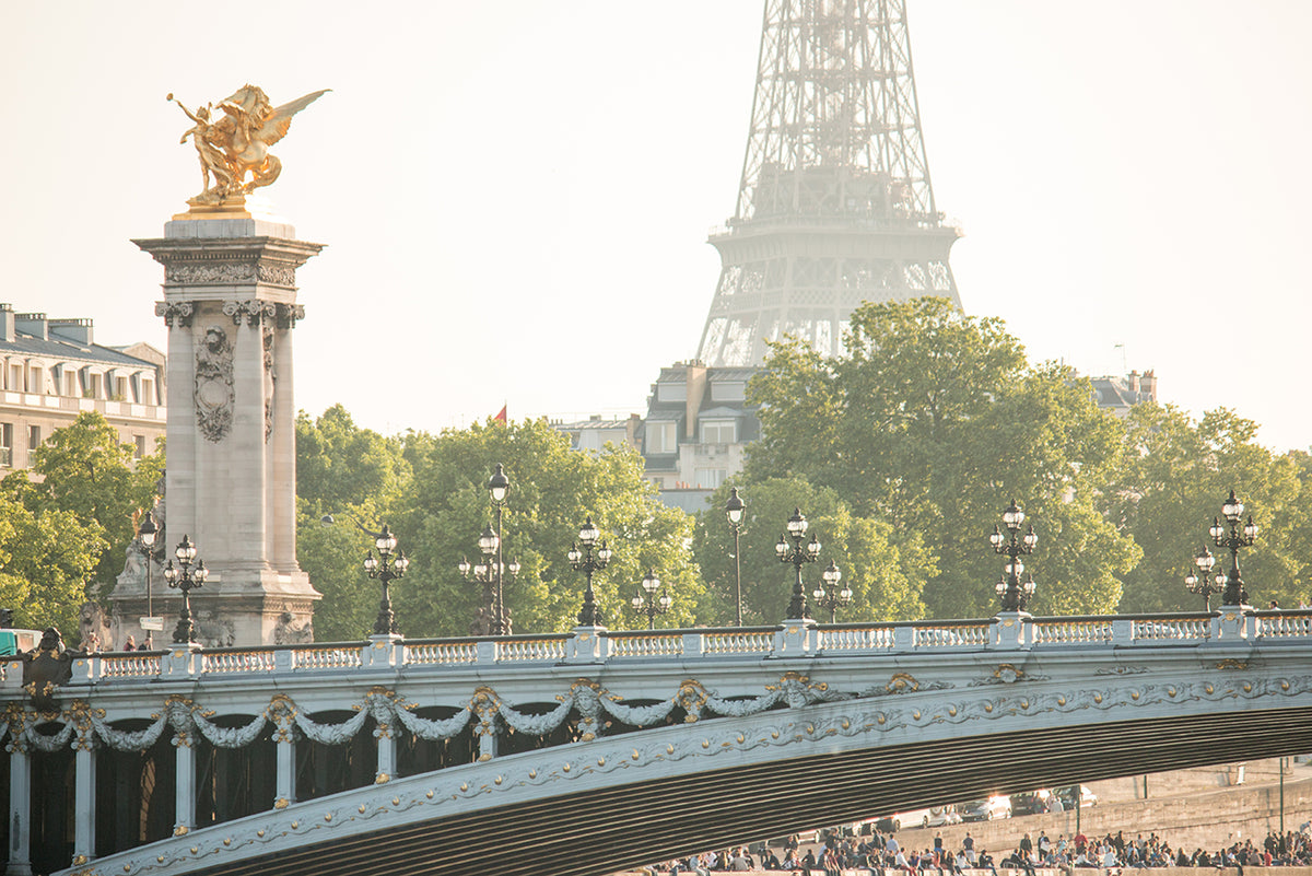 Paris Picnic on The Seine - Every Day Paris 