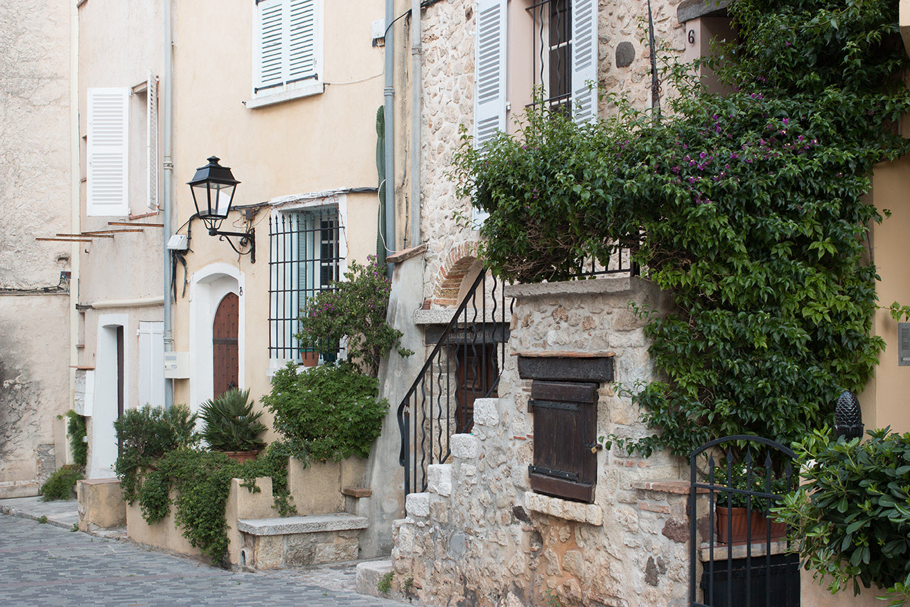 Early Morning in Antibes - Every Day Paris 