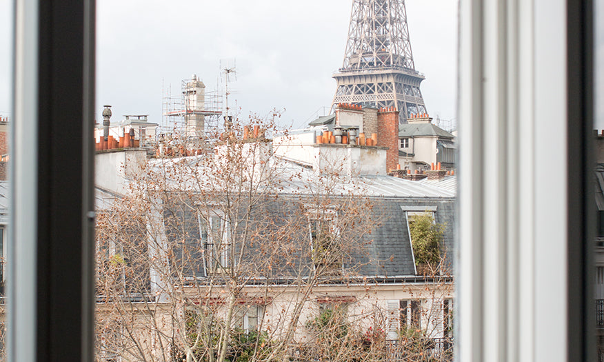 Eiffel Tower Balcony View - Every Day Paris 