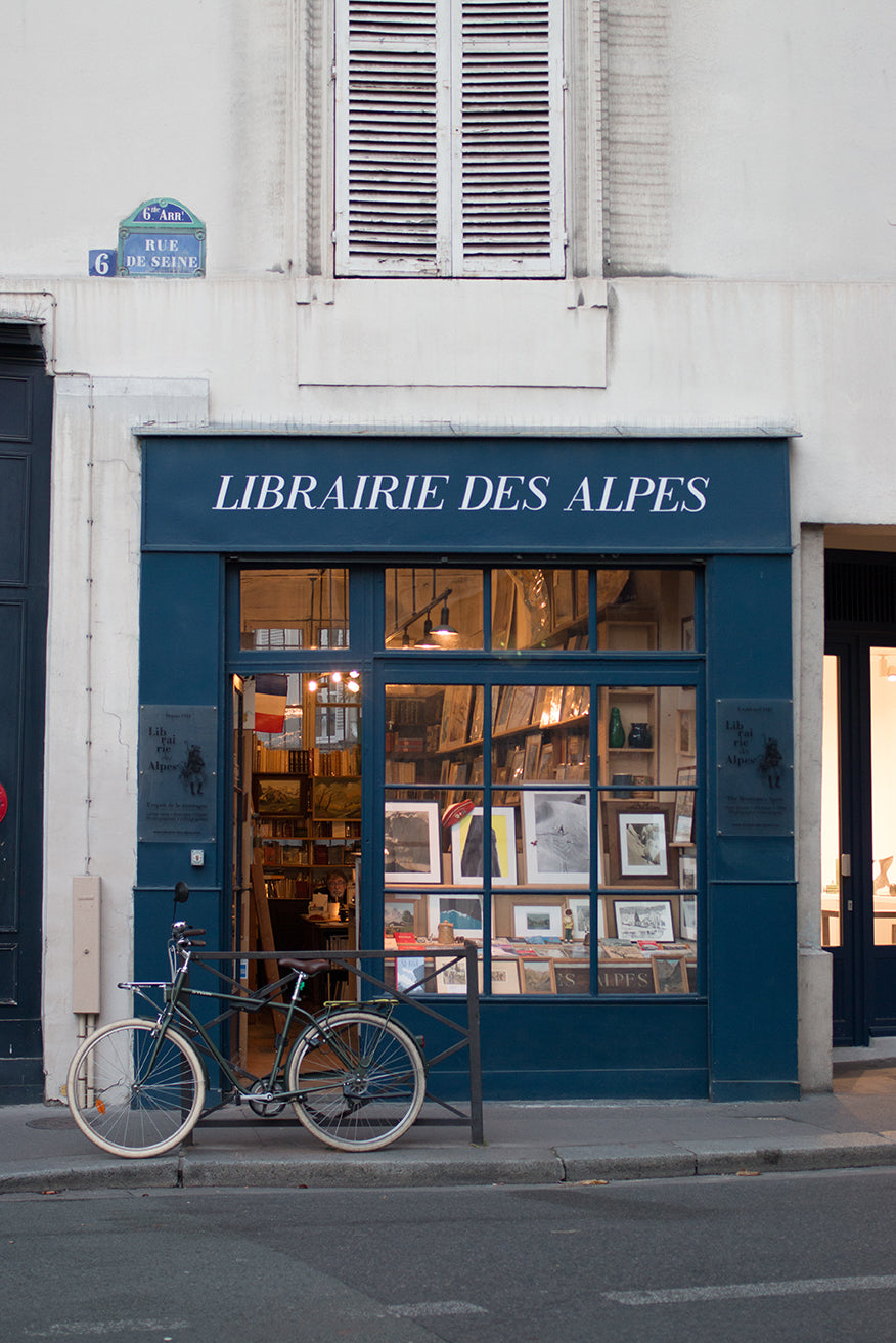 Bookshop on Rue de Seine - Every Day Paris 