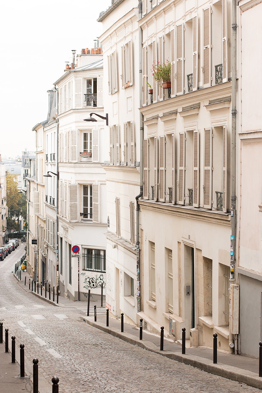 Back Streets of Montmartre - Every Day Paris 