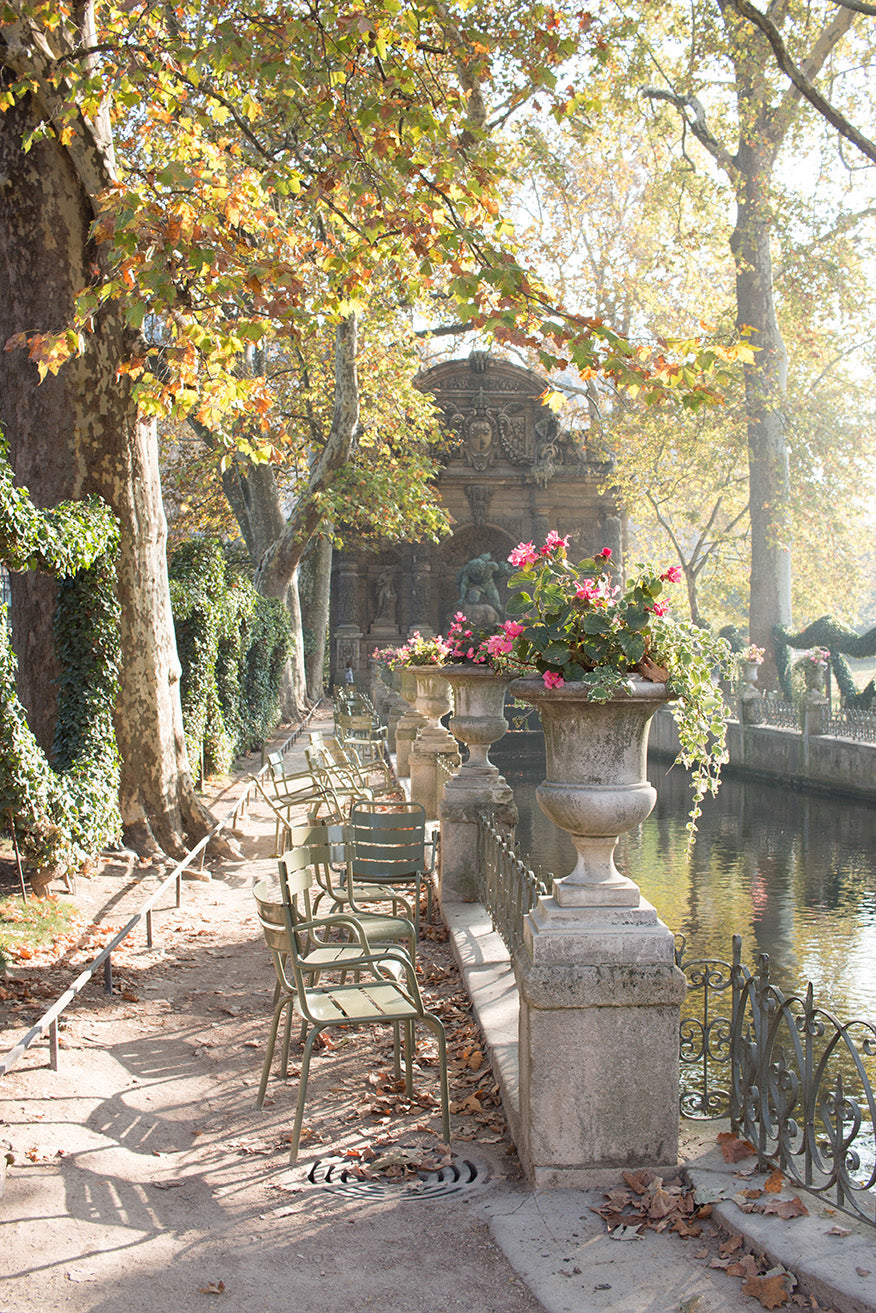 Medici Fountain in Luxembourg Gardens - Every Day Paris 