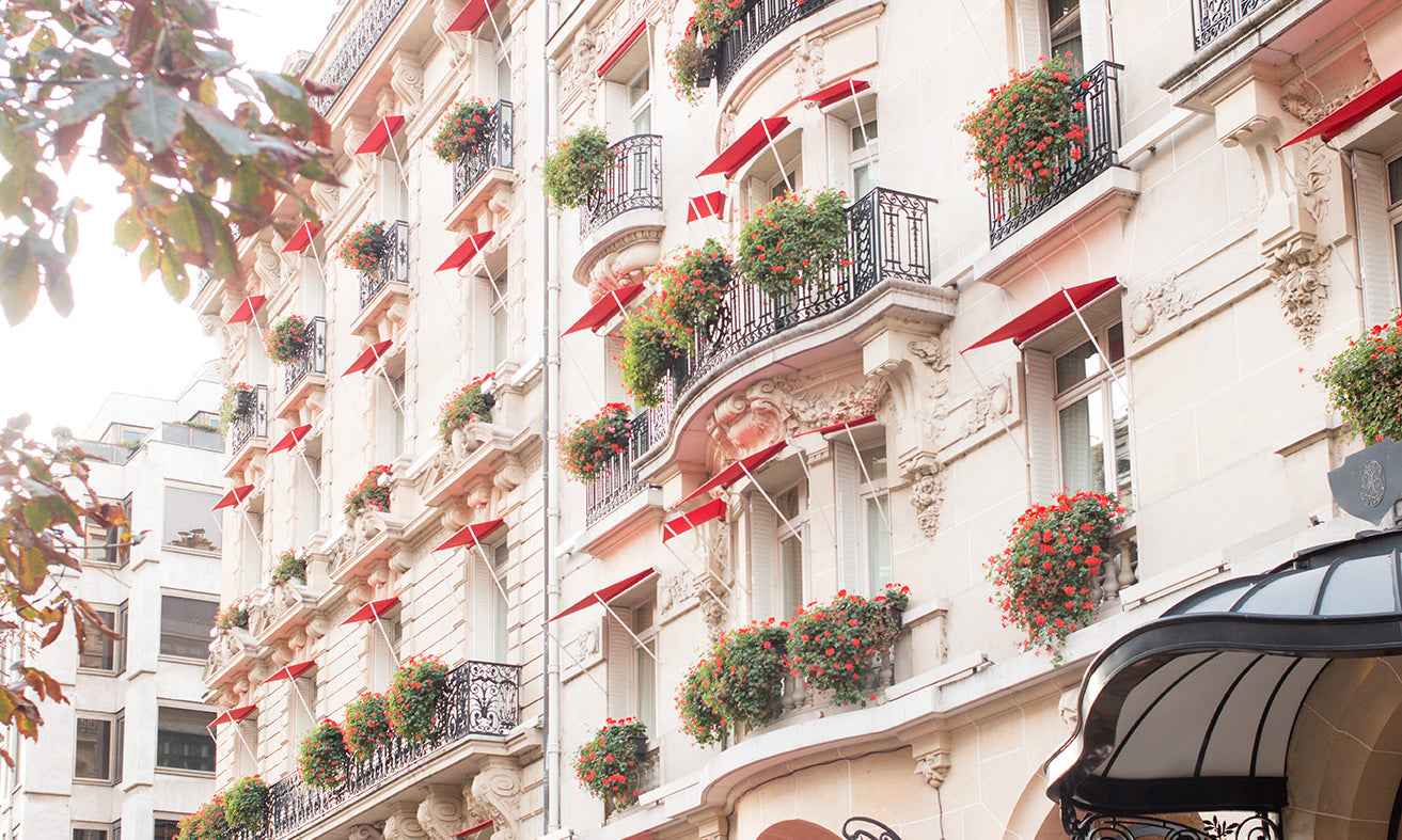 Evening Light at Plaza Athenée - Every Day Paris 
