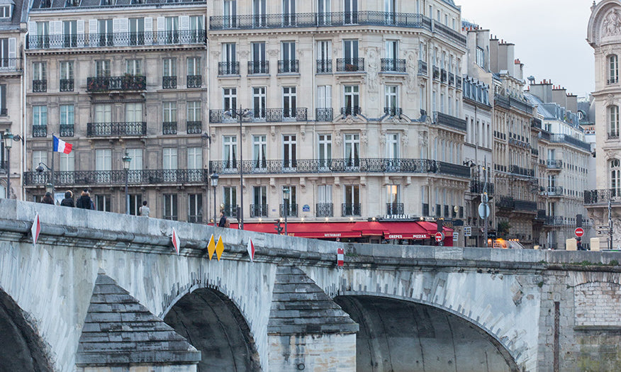 Seine Morning Stroll - Every Day Paris 