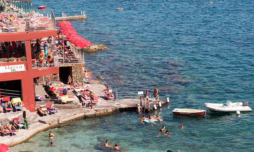 Summer Beach Club in Capri - Every Day Paris 