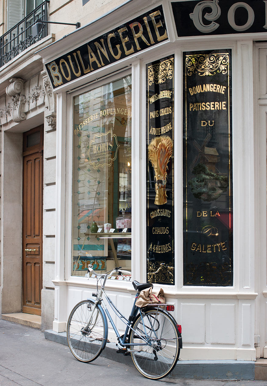 Parisian Boulangerie in Montmartre - Every Day Paris 