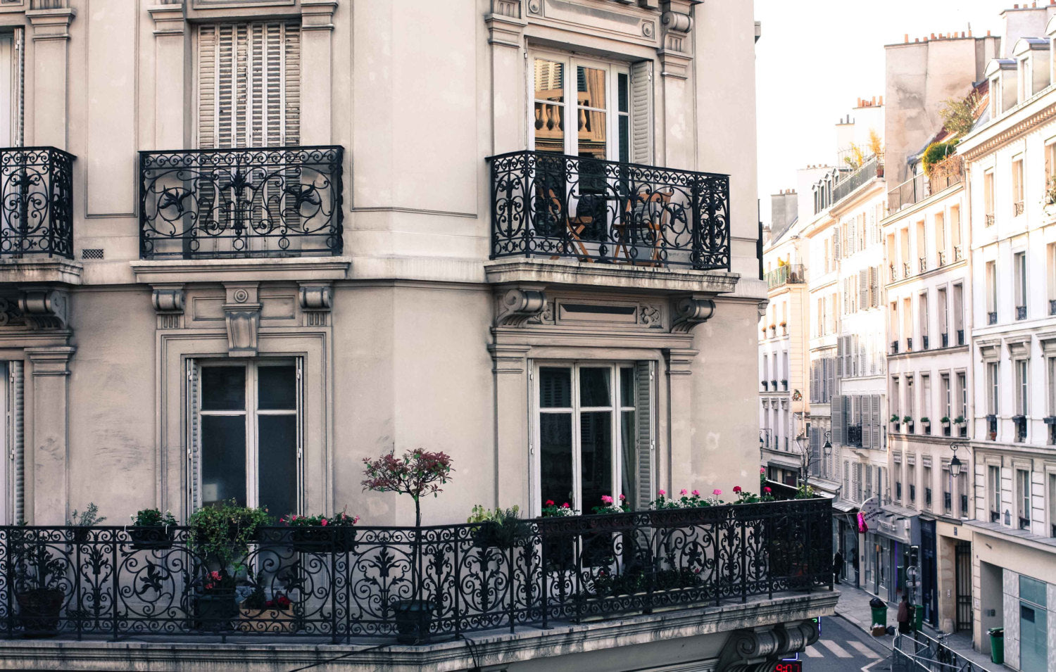 Room with a view in the Marais - Every Day Paris 