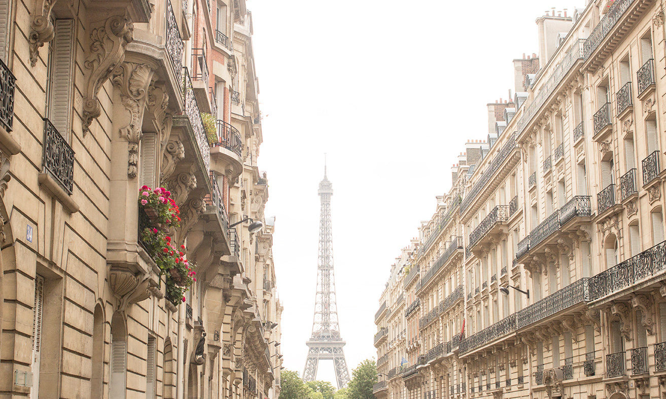 Eiffel Tower View from the Sunny Side of the Street - Every Day Paris 