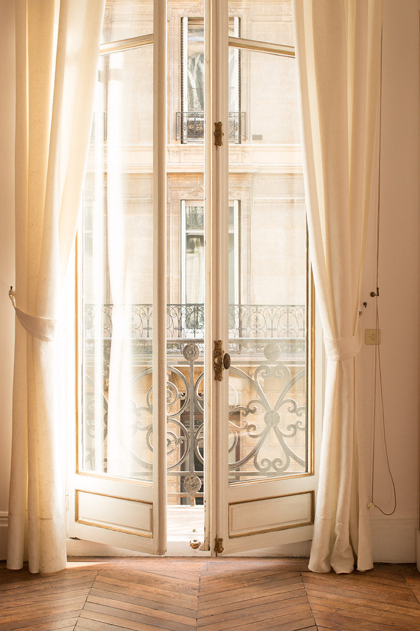 Afternoon light in the Paris Apartment - Every Day Paris 