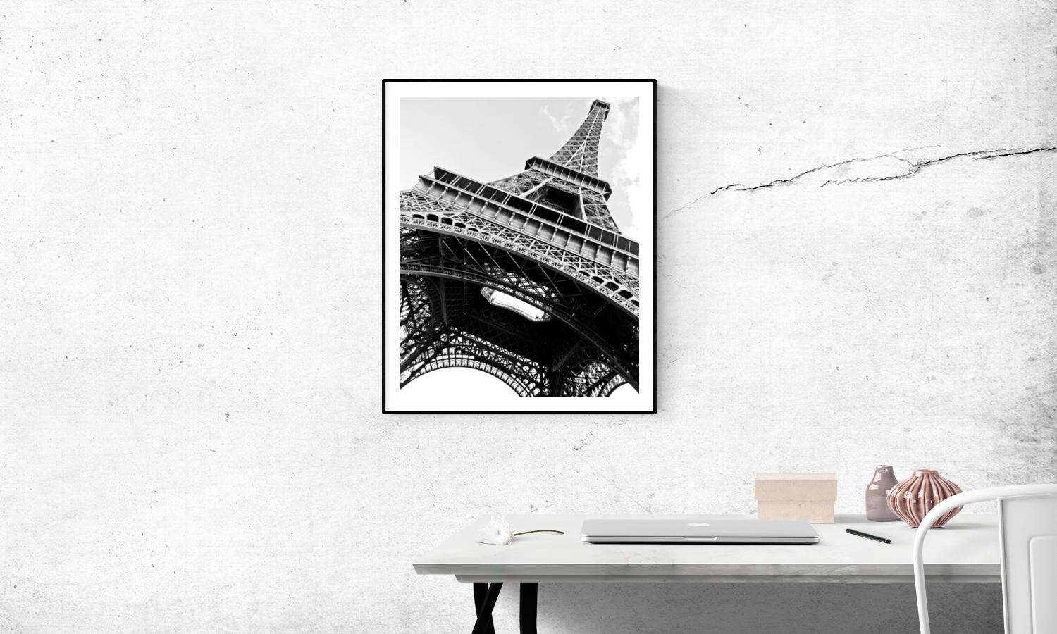 Black and White Eiffel Tower in Paris - Every Day Paris 