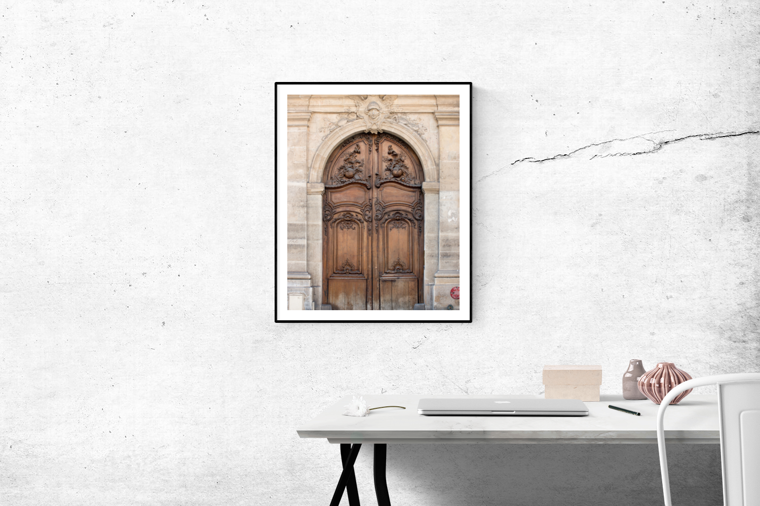 Brown Apartment door on The Left Bank - Every Day Paris 