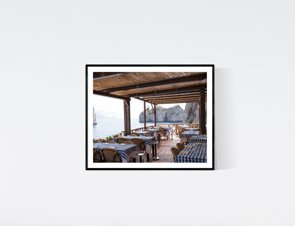 Lunch on the Rocks in Capri