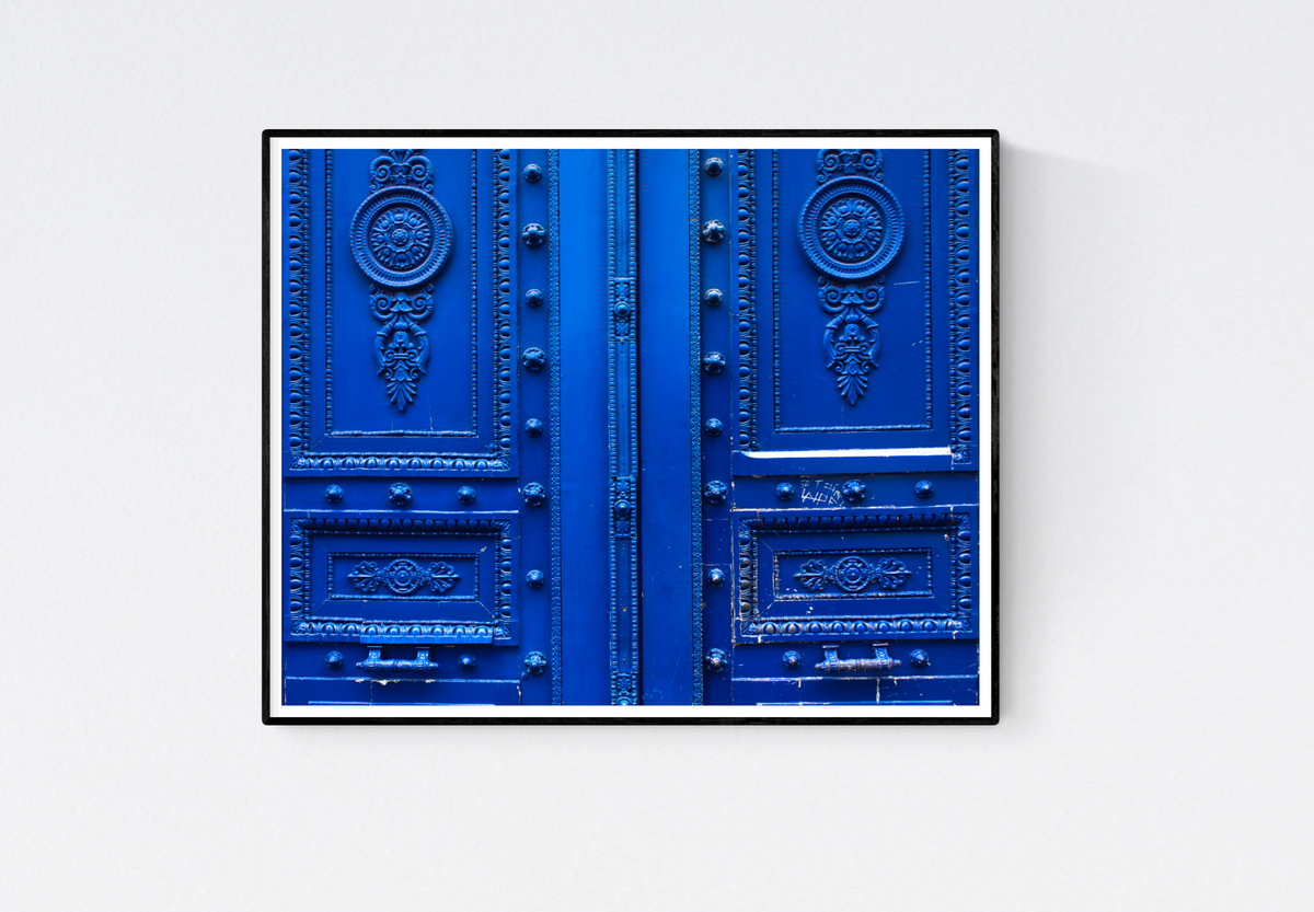 Monaco Blue Doors in Paris - Every Day Paris 