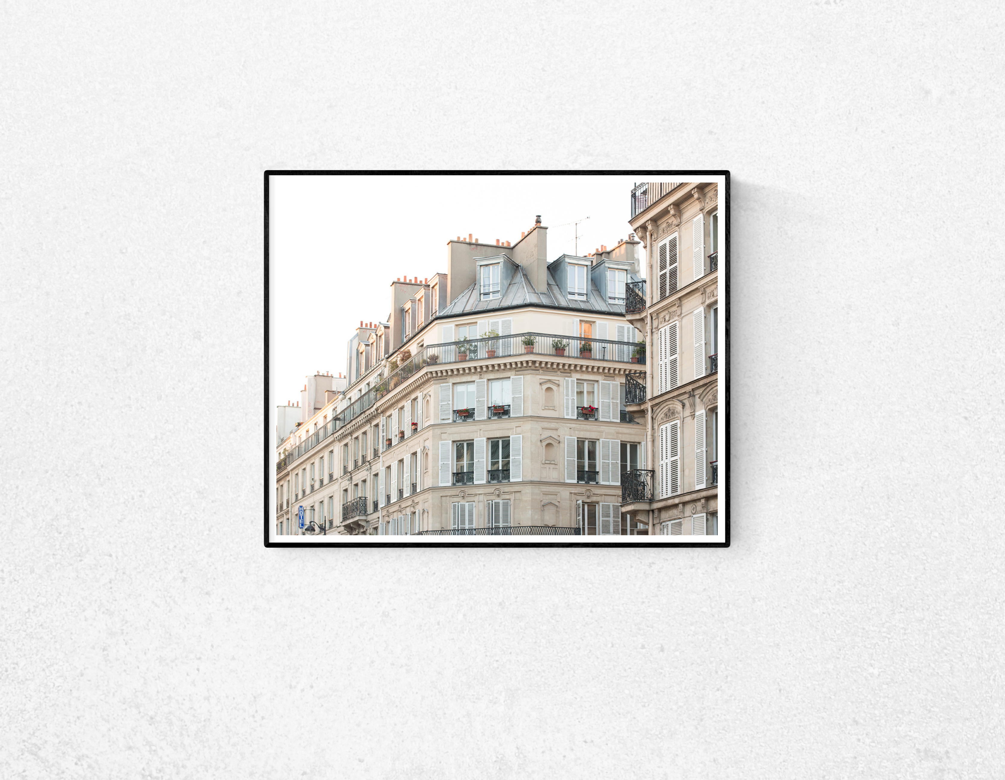 Last Light in The Marais - Every Day Paris 